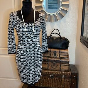 Beautiful boutique sweater dress. ✨🛍️